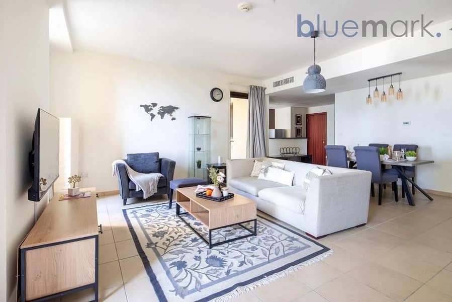 AWESOME MARINA VIEWS || BRIGHT UNIT || HIGH FLOOR