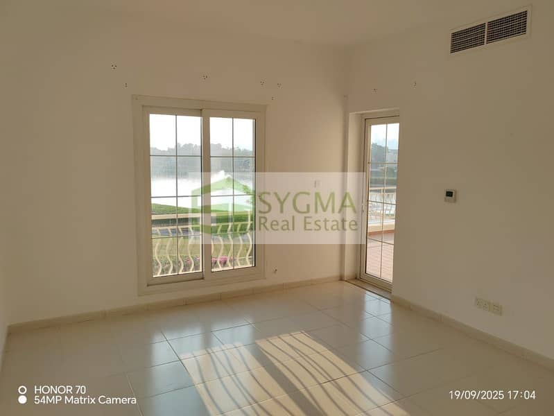 Springs 3 | Type 1 E | Lake View | Vacant