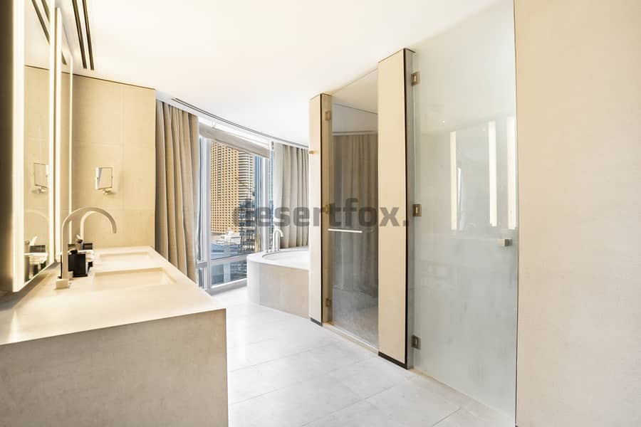 Luxury Living I Burj Khalifa I Fully Furnished I Vacant - Image 16