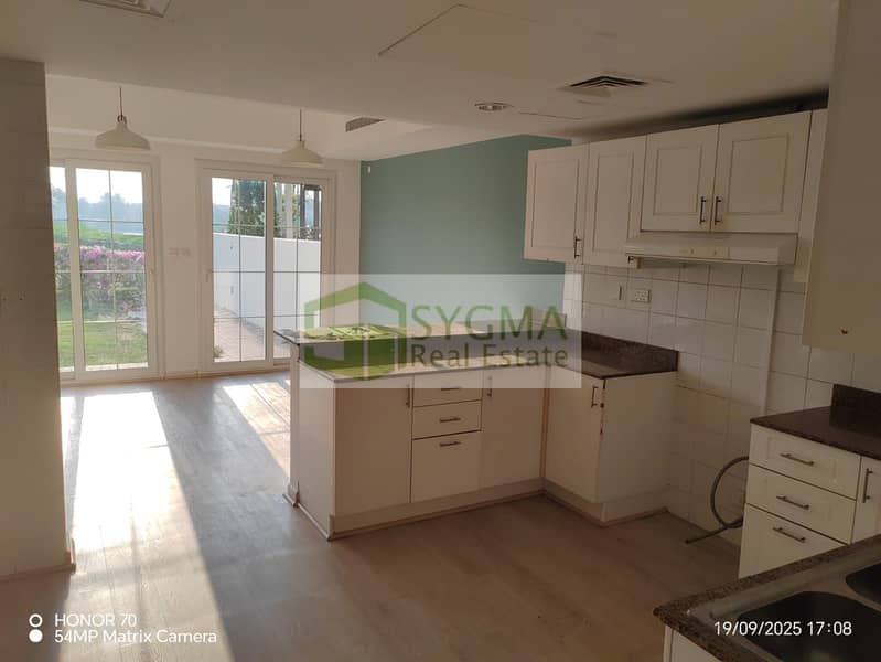 Springs 3 | Type 1 E | Lake View | Vacant - Image 14