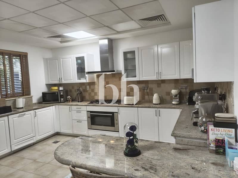 Golf Facing | Prime Location | Large Plot - Image 10