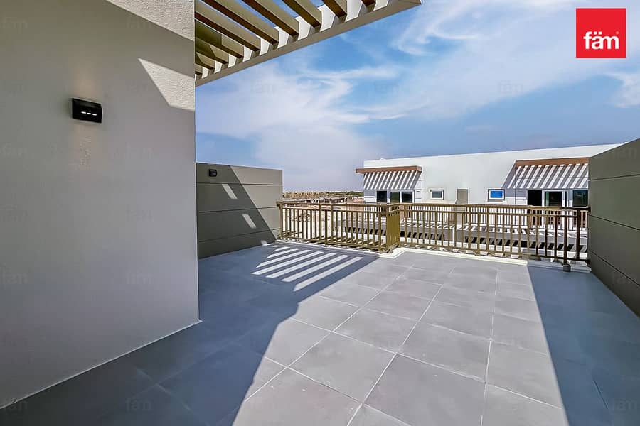 Vastu Complaint | Brand New | End Corner