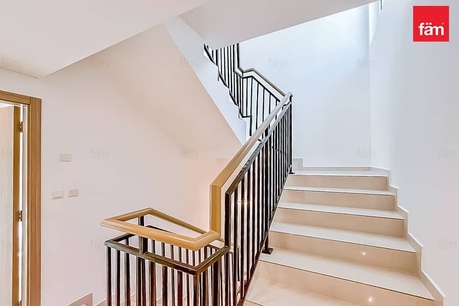 Vastu Complaint | Brand New | End Corner - Image 11