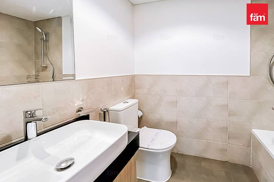 Vastu Complaint | Brand New | End Corner - Image 20