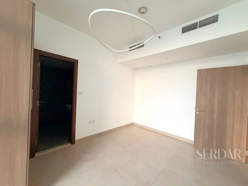 Fitted Kitchen | Cozy and Bright 1 Bed Apartment - Image 7