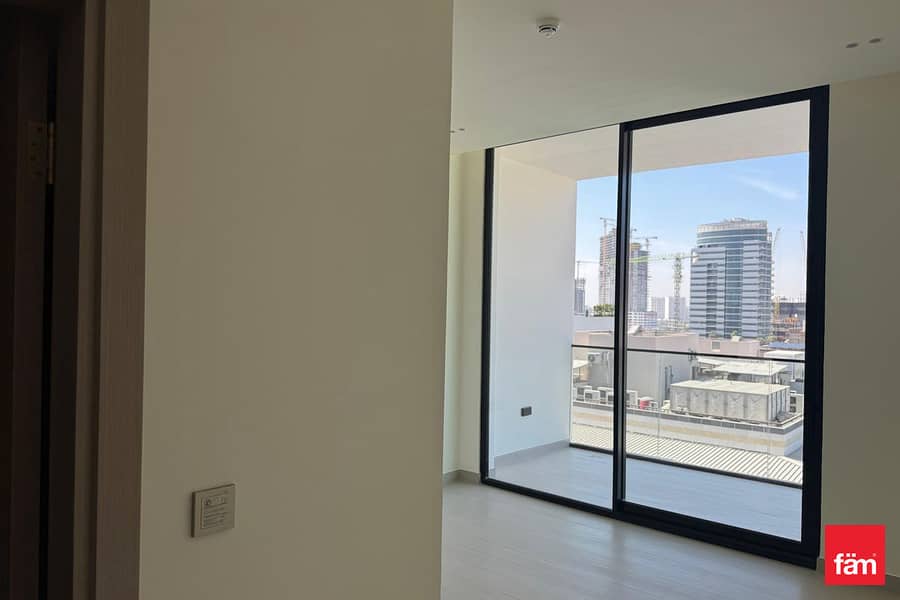 Community View | Fitted Kitchen | Smart Home