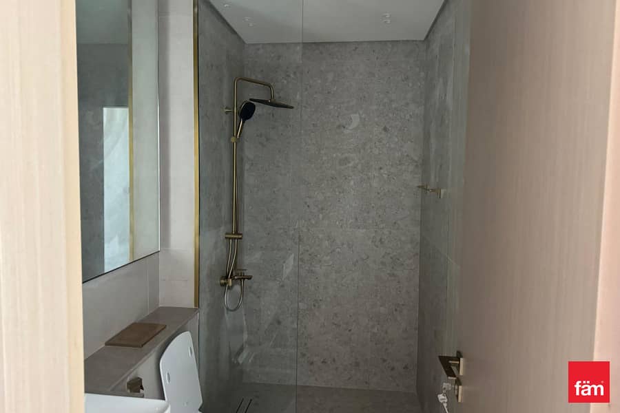 Community View | Fitted Kitchen | Smart Home - Image 8