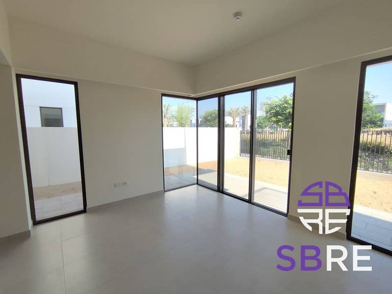 On Green Belt | Brand New | Single Row