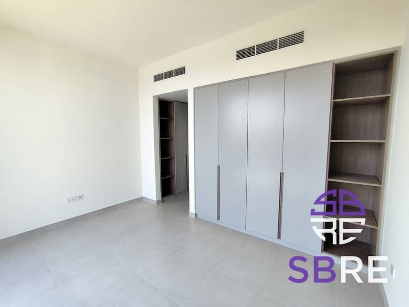 On Green Belt | Brand New | Single Row - Image 11