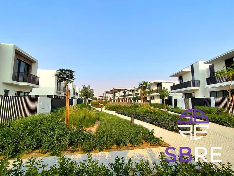 On Green Belt | Brand New | Single Row - Image 34