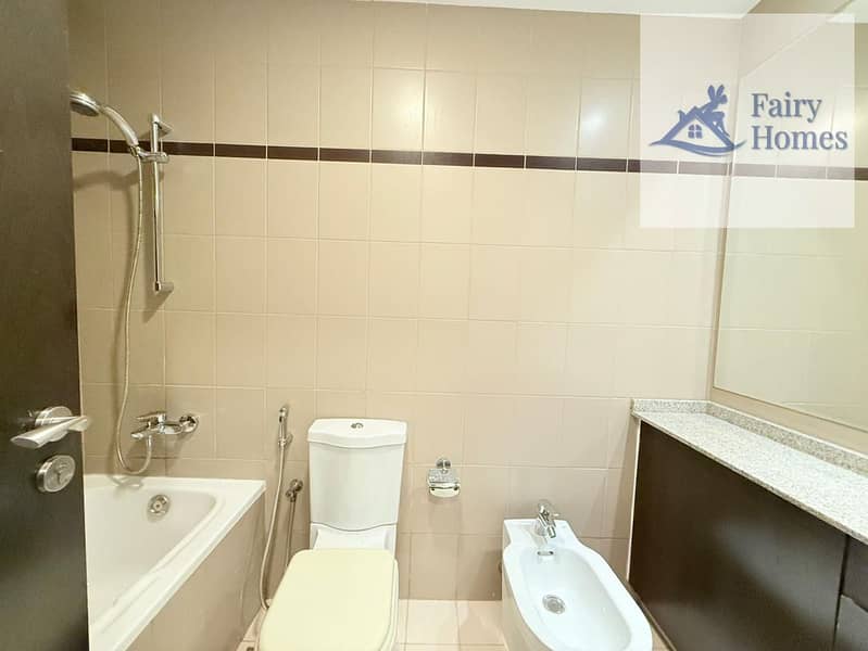 Ready to Move | Vacant 2BHK with Balcony - Image 16