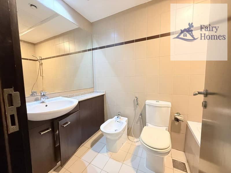 Ready to Move | Vacant 2BHK with Balcony - Image 21