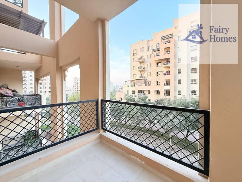 Ready to Move | Vacant 2BHK with Balcony - Image 24