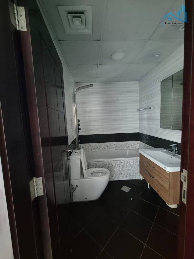 Fully Furnished – Spacious Layout- Near Metro - Image 11