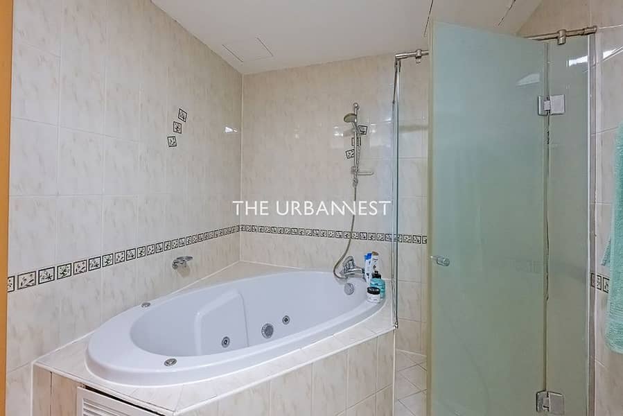 High Floor | Luxury Waterfront Living | Tenanted - Image 11