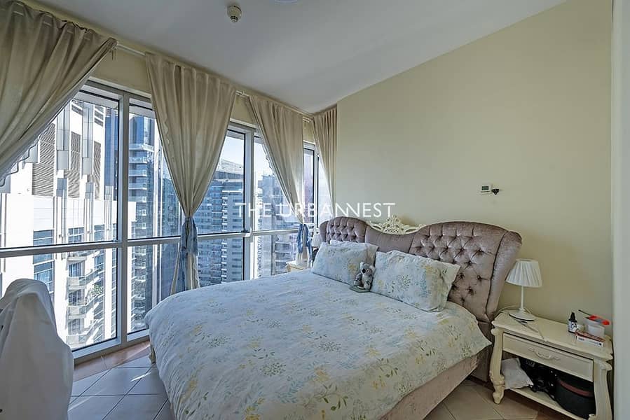 High Floor | Luxury Waterfront Living | Tenanted - Image 12