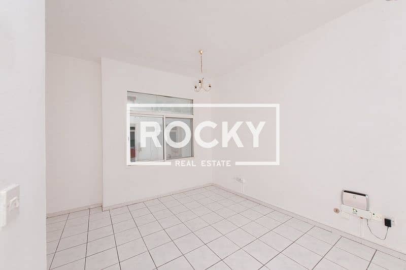 Central A/C Studio Above Lulu Supermarket. Opposite Karama Park