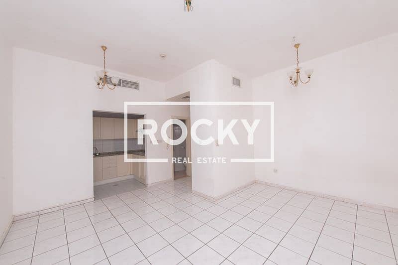 Central A/C Studio Above Lulu Supermarket. Opposite Karama Park