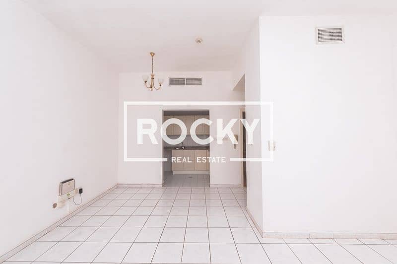 Central A/C Studio Above Lulu Supermarket. Opposite Karama Park