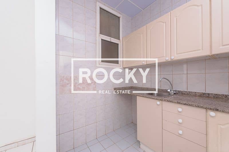 Central A/C Studio Above Lulu Supermarket. Opposite Karama Park - Image 8