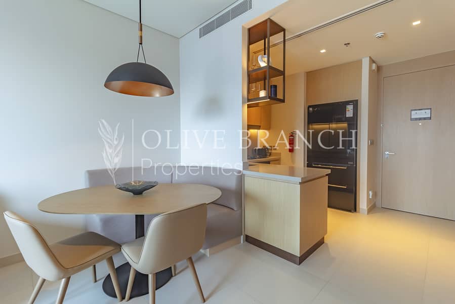 Full Burj Khalifa View | Furnished | Serviced - Image 6