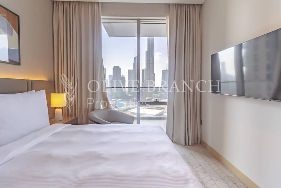 Full Burj Khalifa View | Furnished | Serviced - Image 19