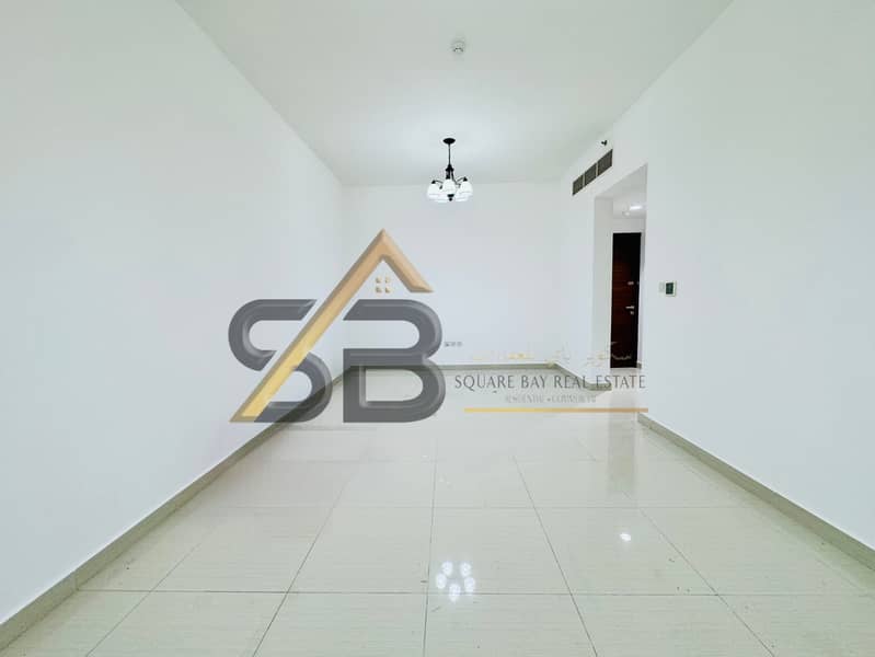 Spacious 2BR Apartment with Maids Room and Walkable to Jadda Metro