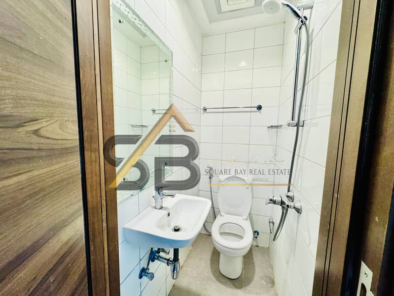 Spacious 2BR Apartment with Maids Room and Walkable to Jadda Metro - Image 10