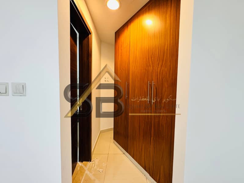 Spacious 2BR Apartment with Maids Room and Walkable to Jadda Metro - Image 14