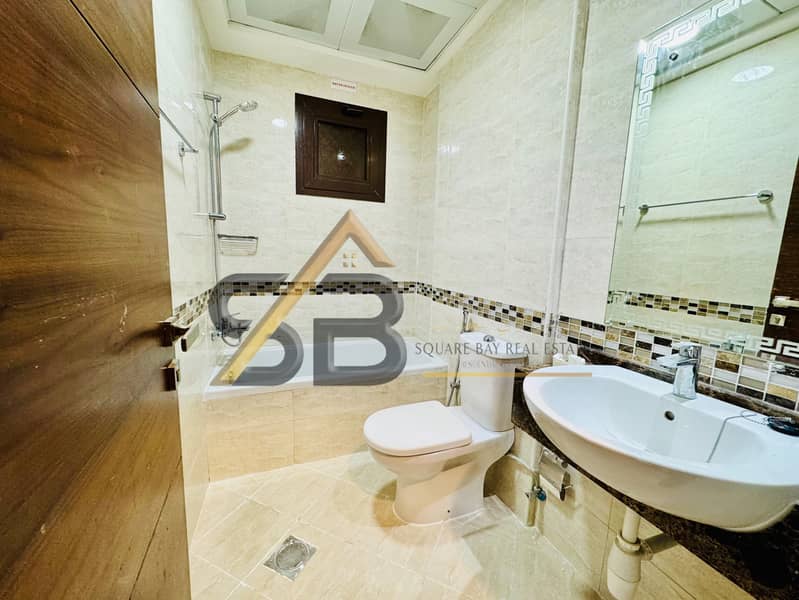 Spacious 2BR Apartment with Maids Room and Walkable to Jadda Metro - Image 15