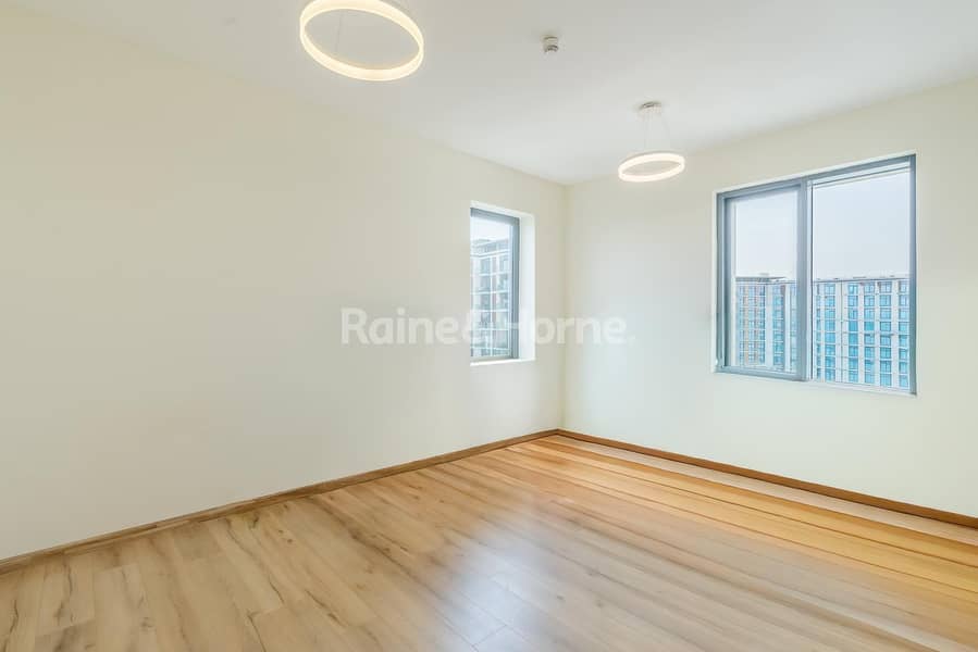 Unfurnished | Vacant | Closed Kitchen | 2 Parking - Image 8