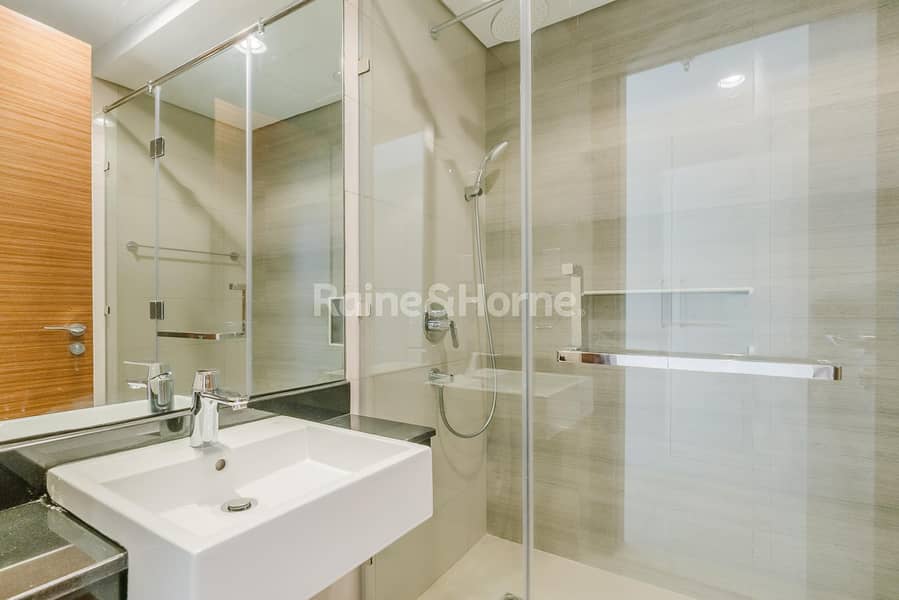 Unfurnished | Vacant | Closed Kitchen | 2 Parking - Image 11