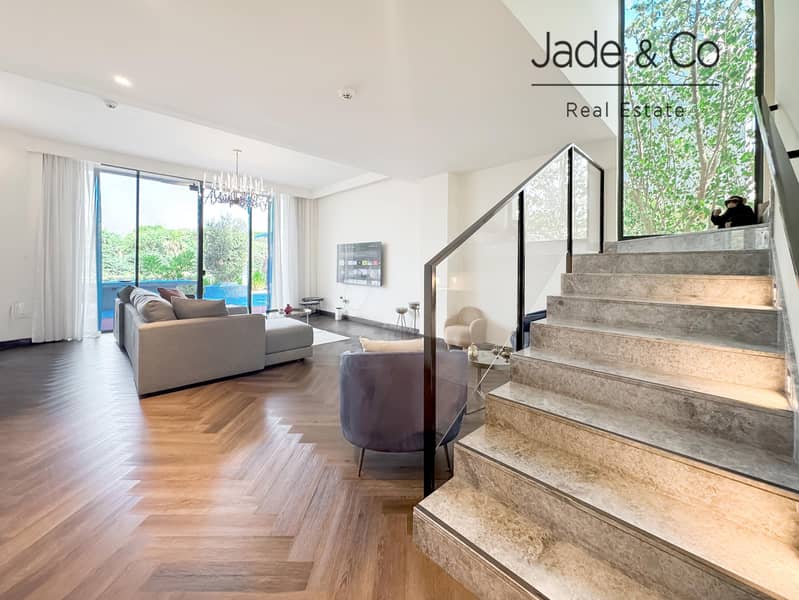 Community Expert | Large Plot | Upgraded