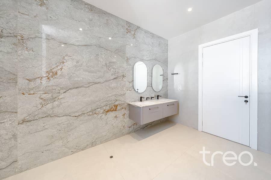 Luxury Custom | Brand New | Smart Home - Image 22