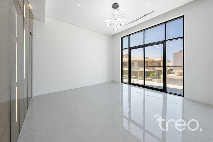 Luxury Custom | Brand New | Smart Home - Image 23