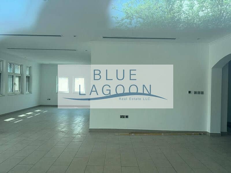 Exclusive Villa | Community Views | Family-Friendly Living