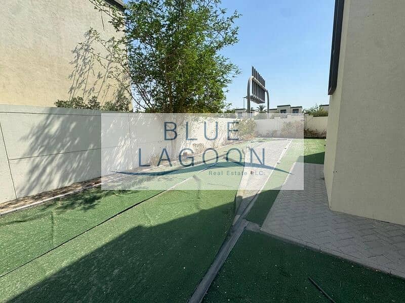 Exclusive Villa | Community Views | Family-Friendly Living