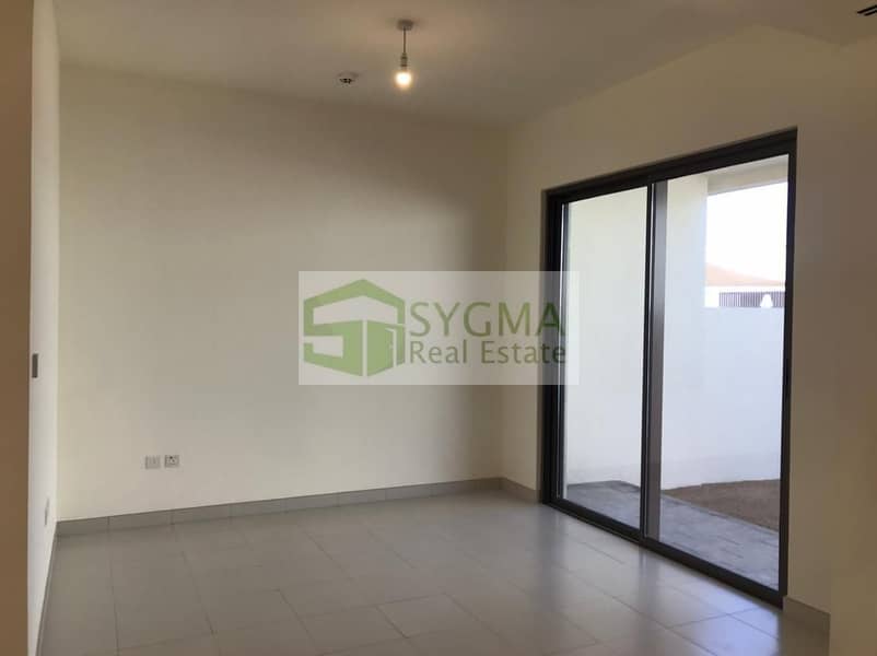 Pool View | Single Row | Best Layout - Image 7