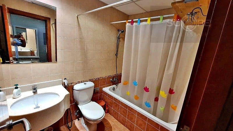 Fully Furnished Studio with Balcony | High Floor - Image 7