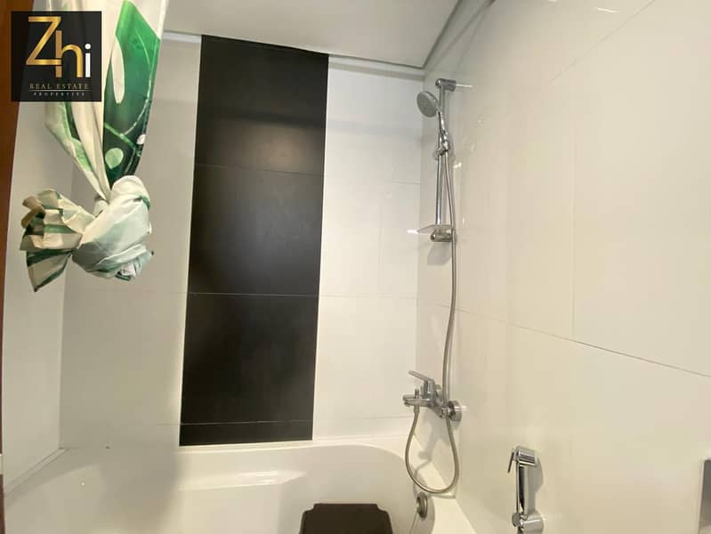 Vacant | Spacious Layout I Unfurnished - Image 6