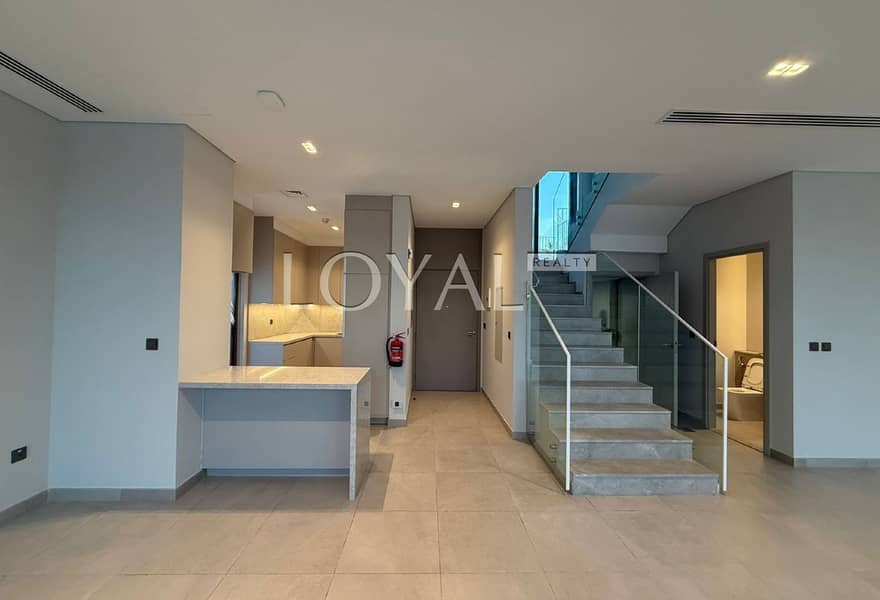 Corner | Near to Amenities | Negotiable