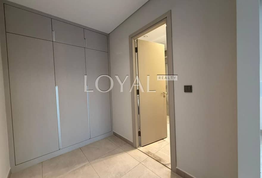 Corner | Near to Amenities | Negotiable - Image 9