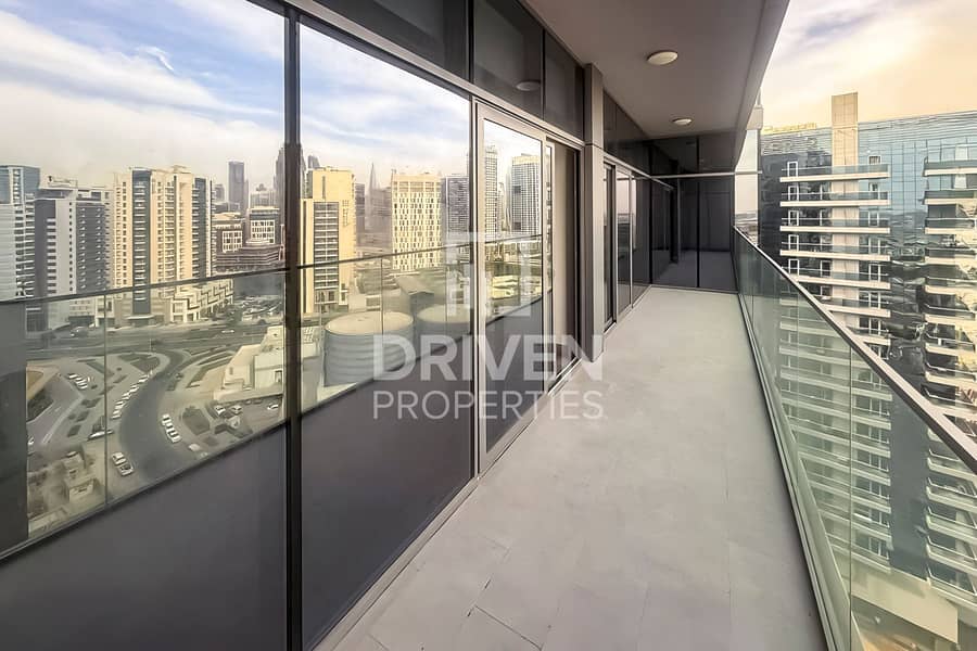 High Floor | Burj View | Large Layout | Vacant - Image 12