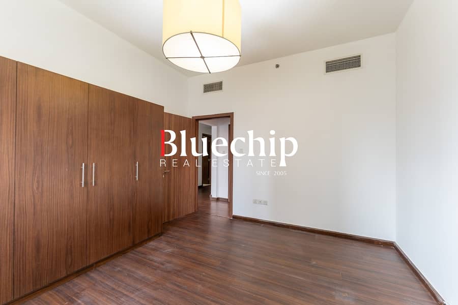 Spacious Layout | Open Kitchen | Skyline View