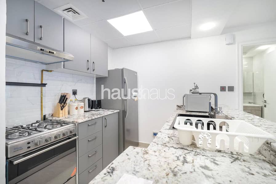 Upgraded | Furnished 1-Bed | Prime Marina Location