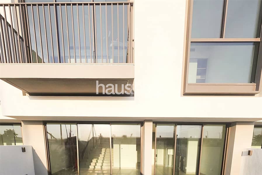 Single Row | Brand New | Spacious Layout - Image 6