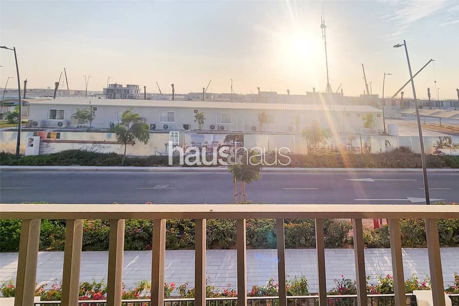 Single Row | Brand New | Spacious Layout - Image 9