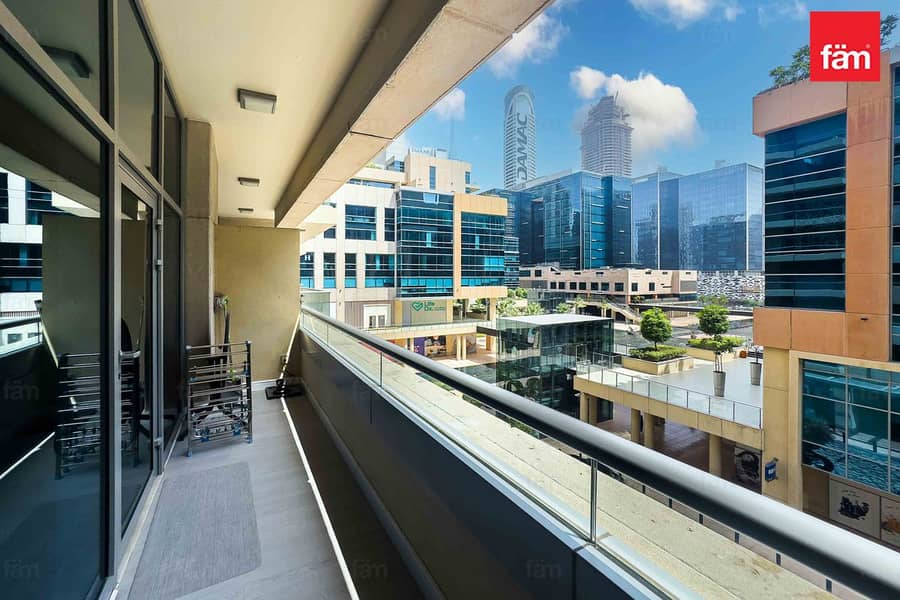 Partial Burj Khalifa | Upgraded | Community view