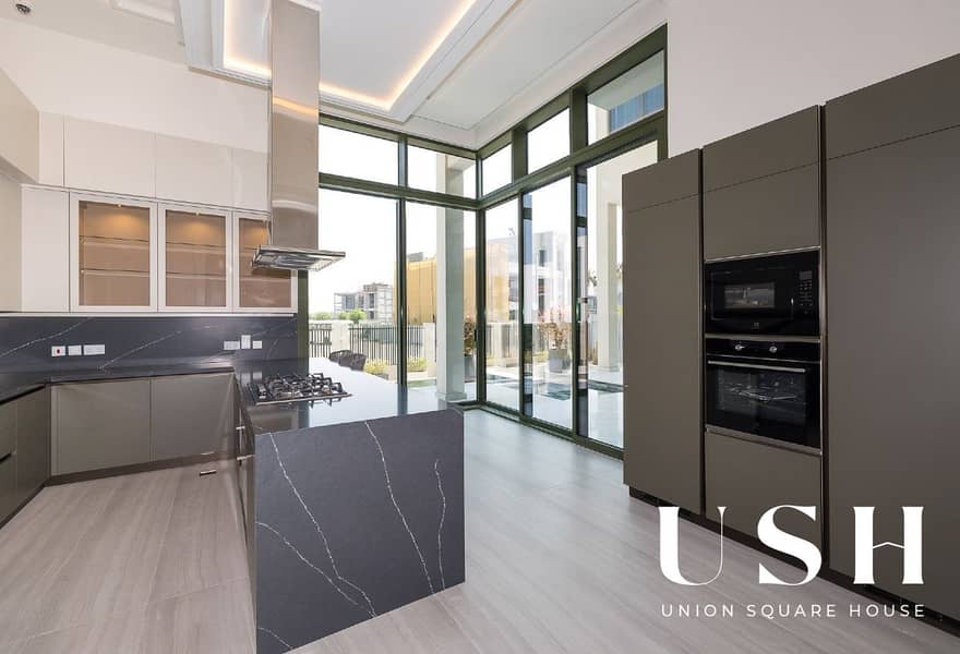 Ultra Luxury | Fully Furnished | Furniture by Rugiano - Image 36