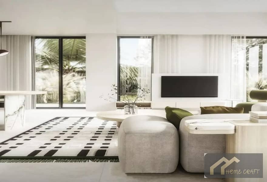 Spacious Villa| Lake View | 5br+Maid - Image 8